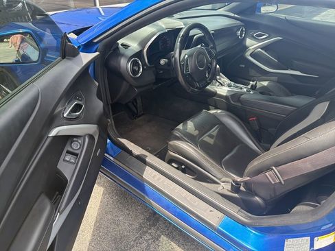 Used 2017 Chevrolet Camaro LT w/ RS Package RWD image 6