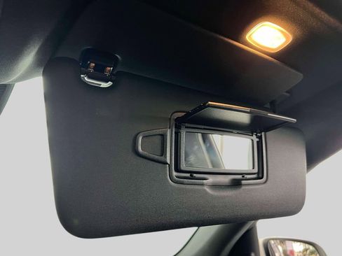 Used 2024 Mercedes-Benz GLE 350 4MATIC image 30