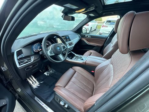Certified 2023 BMW X5 xDrive45e w/ Executive Package image 10