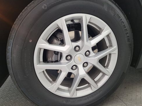 Used 2023 Chevrolet Equinox LT FWD image 31