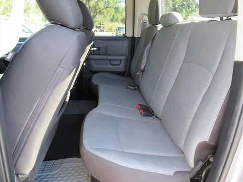 Used 2024 RAM 1500 Classic SLT image 27