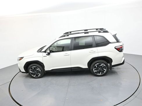Used 2025 Subaru Forester Premium w/ Protection Package (1PH) image 20