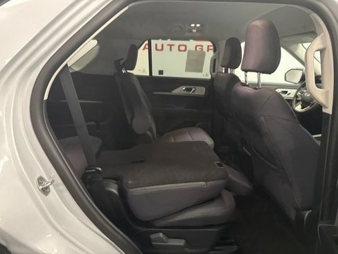 New 2026 Ford Explorer Active AWD/4WD image 37