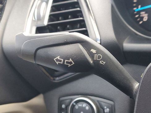 Used 2016 Ford Escape Titanium AWD/4WD image 10
