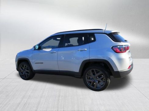 New 2026 Jeep Compass Latitude image 6