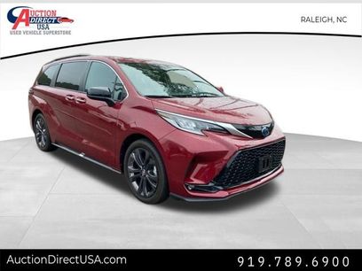 Used 2023 Toyota Sienna XSE