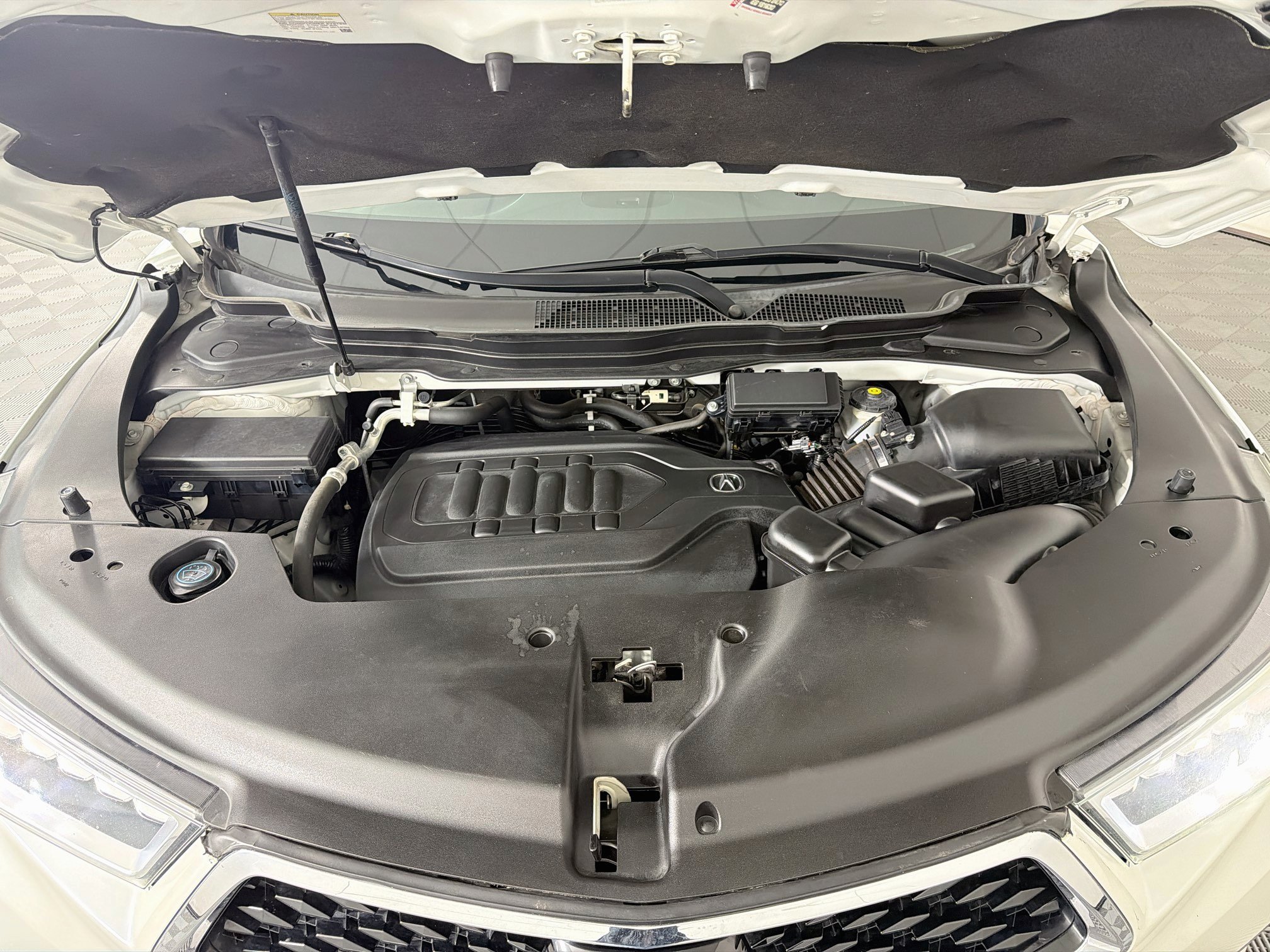 Used 2018 Acura MDX w/ Technology Package AWD/4WD image 37