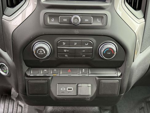 New 2026 Chevrolet Silverado 1500 W/T image 12