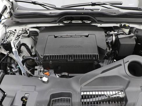 Used 2024 Honda Pilot TrailSport image 36