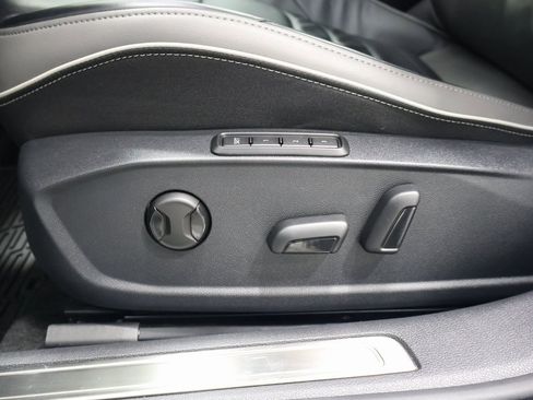 Used 2023 Volkswagen Arteon SEL image 14