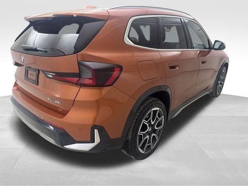 Certified 2023 BMW X1 xDrive28i w/ Convenience Package image 9