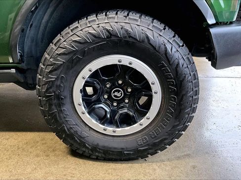 Used 2022 Ford Bronco 2-Door w/ Sasquatch Package image 44