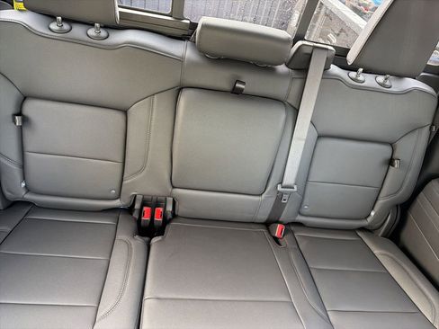 New 2026 Chevrolet Silverado 1500 LT Trail Boss w/ Convenience Package II image 33