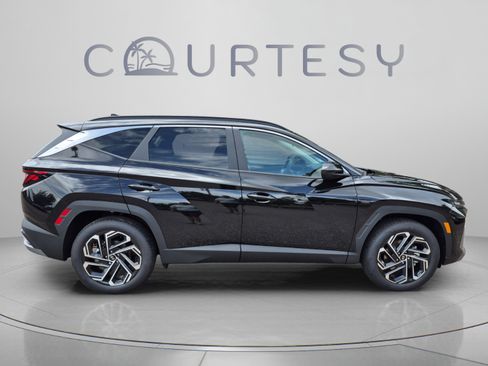New 2026 Hyundai Tucson SEL Plus FWD image 6
