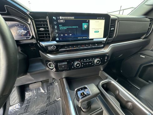 Used 2025 Chevrolet Silverado 1500 RST w/ Dark Appearance Package image 24