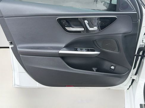 Used 2023 Mercedes-Benz C 300 Sedan image 22