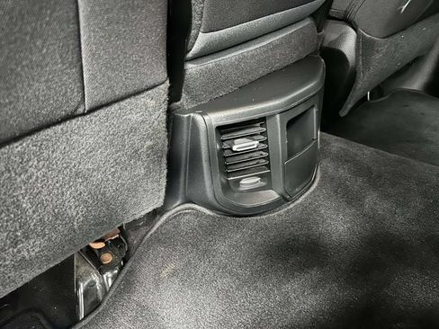 Used 2024 RAM 2500 Big Horn AWD/4WD image 17