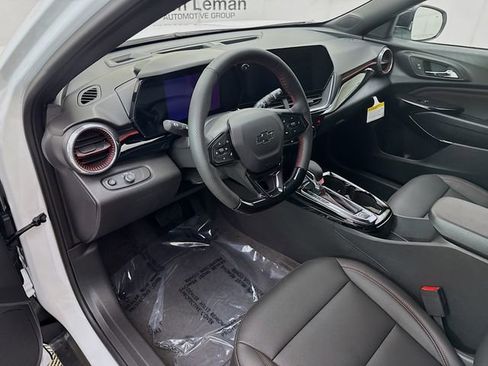 New 2026 Chevrolet Trax RS image 11