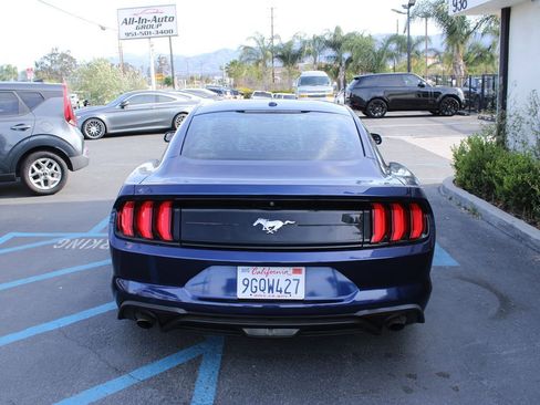 Used 2019 Ford Mustang Coupe image 10
