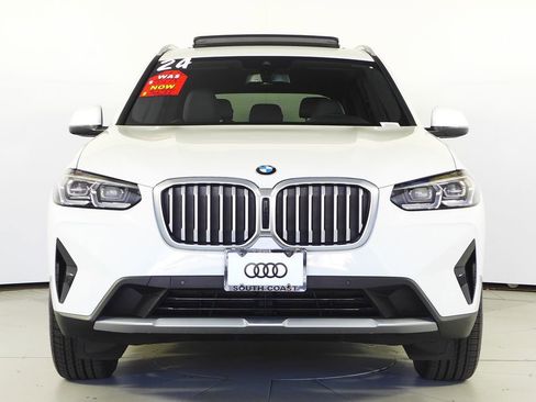 Used 2024 BMW X3 sDrive30i w/ Convenience Package RWD image 3