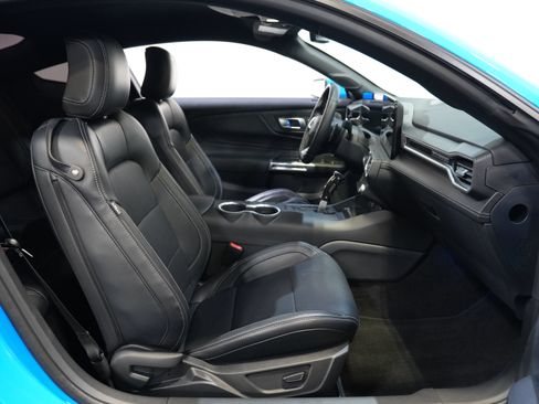 Used 2024 Ford Mustang GT Premium RWD image 31