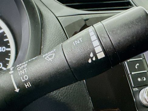 Used 2019 Nissan Sentra S FWD image 14