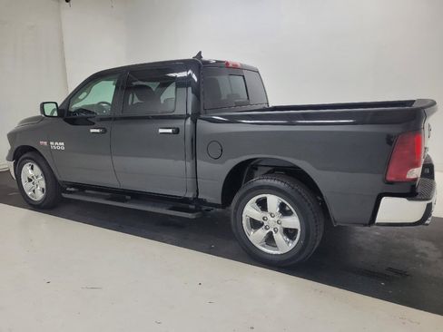 Used 2018 RAM 1500 Big Horn AWD/4WD image 3