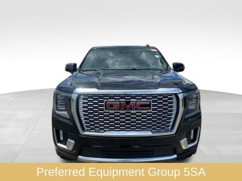 Used 2024 GMC Yukon XL Denali image 2