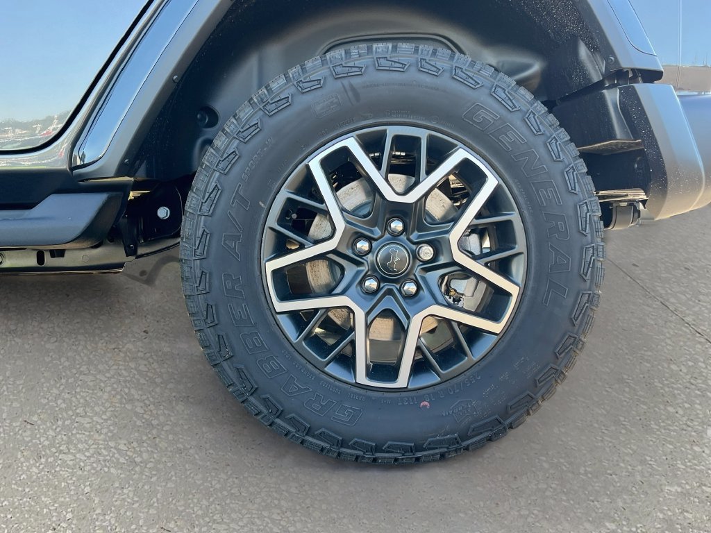 New 2027 Jeep Wrangler Unlimited Sahara AWD/4WD image 30