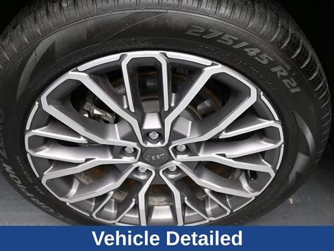 Used 2023 Jeep Grand Cherokee L Summit AWD/4WD image 16