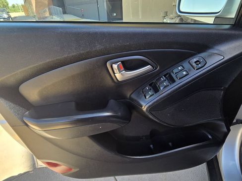 Used 2013 Hyundai Tucson GLS AWD/4WD image 15