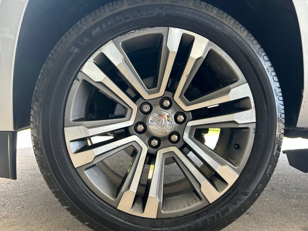 Used 2019 GMC Yukon Denali w/ Denali Ultimate Package RWD image 31