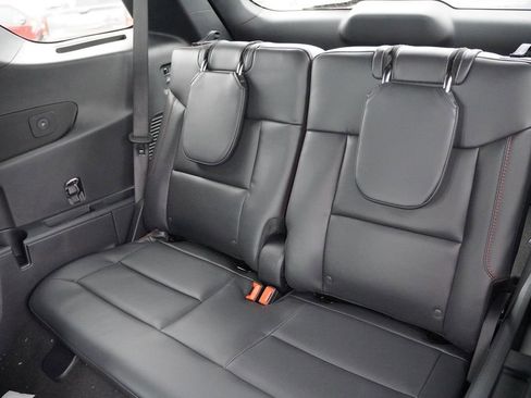 New 2026 Ford Explorer ST-Line image 12