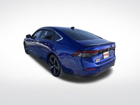 Used 2023 Honda Accord Sport image 3