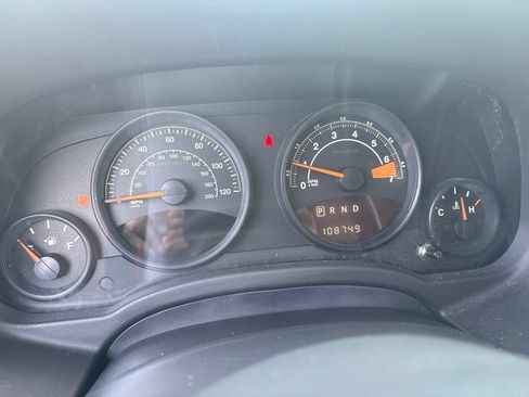 Used 2017 Jeep Patriot Sport w/ Power Value Group FWD image 8