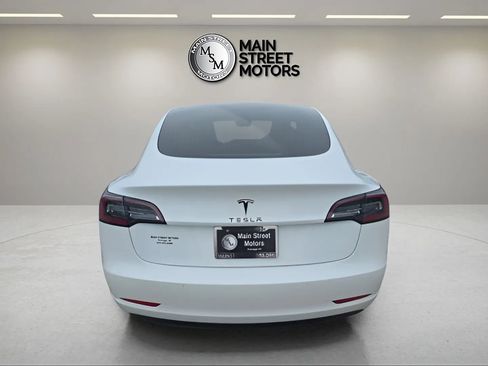 Used 2018 Tesla Model 3 Long Range image 4