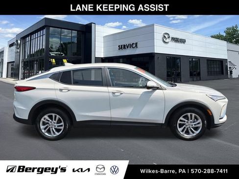Used 2024 Buick Envista Preferred w/ Convenience I Package FWD image 6