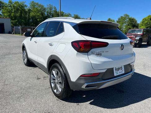 Used 2022 Buick Encore GX Essence w/ Experience Buick Package AWD/4WD image 5