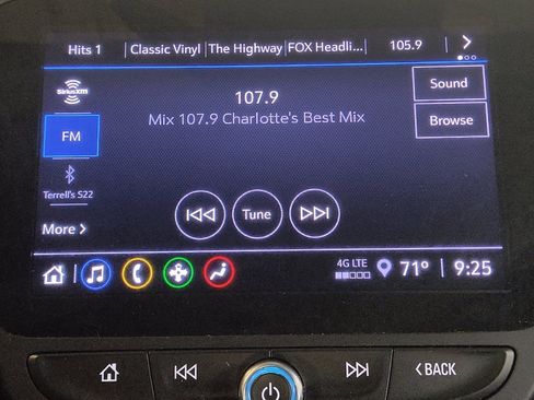 Used 2023 Chevrolet Malibu LT image 25