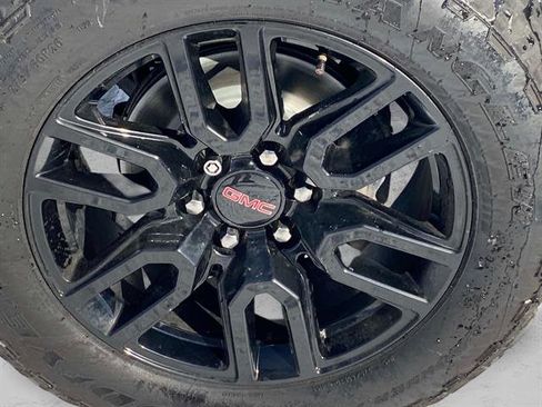 Used 2021 GMC Sierra 1500 Elevation w/ LPO, Elevation Black Package image 24