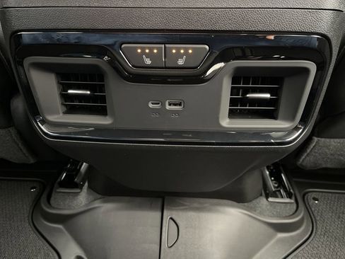 New 2026 GMC Sierra 2500 AT4 w/ AT4 Premium Plus Package image 22