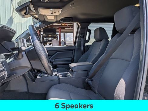 Used 2025 Toyota Tacoma SR5 AWD/4WD image 16