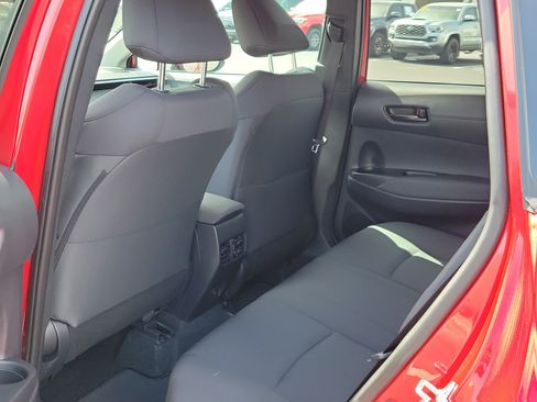 Used 2026 Toyota Corolla Cross LE w/ Moonroof Package FWD image 14