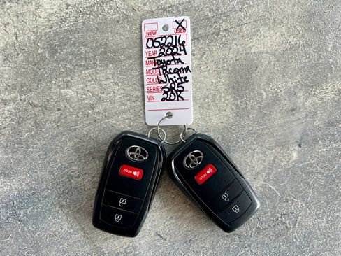 Used 2024 Toyota Tacoma SR5 image 34