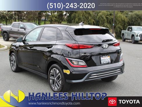 Used 2023 Hyundai Kona SE image 9