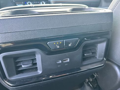 Certified 2025 GMC Sierra 2500 AT4 AWD/4WD image 41