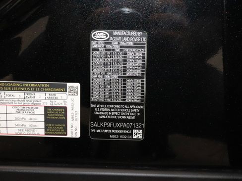 Used 2023 Land Rover Range Rover SE image 7