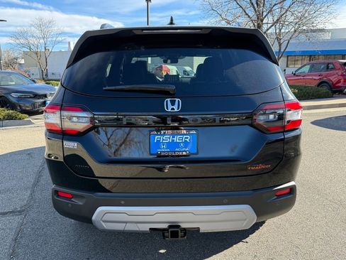 New 2025 Honda Pilot TrailSport image 5
