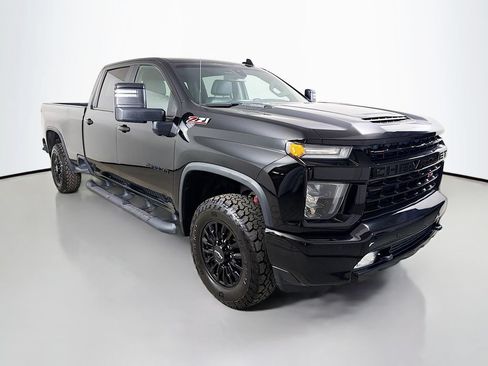 Used 2022 Chevrolet Silverado 2500 LTZ w/ LTZ Plus Package AWD/4WD image 4