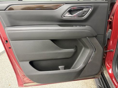 Used 2024 GMC Yukon XL SLE w/ Max Trailering Package image 32